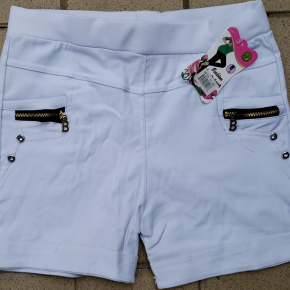 Tight Fitting Elastic Waist Stretch Shorts NWT - Picture 2 of 6